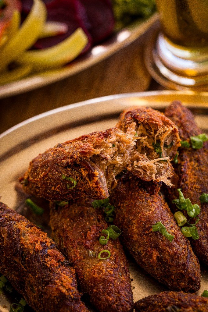 Kibe frito com cebolinha